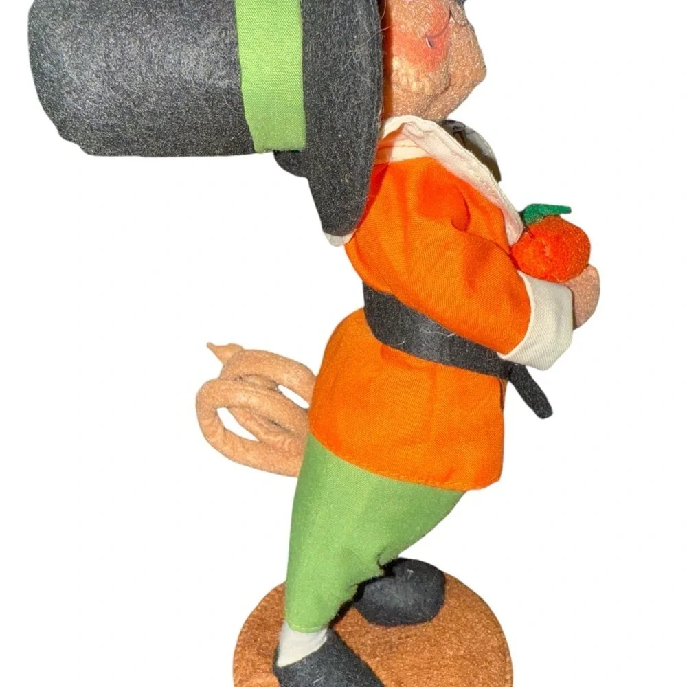 Annalee charming collectible